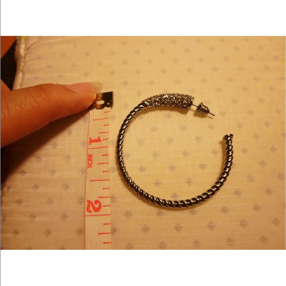 Hoop earrings - Picture 2 of 2